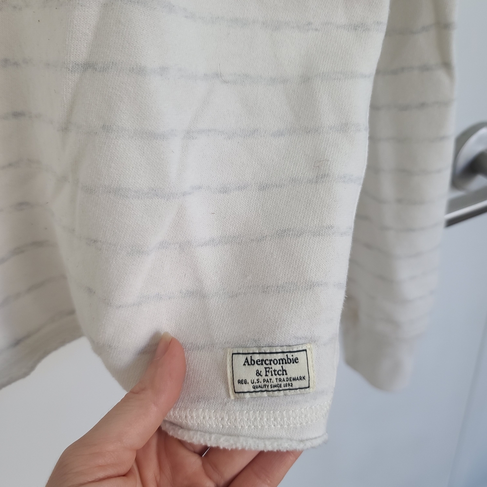 Abercrombie & Fitch Striped Hoodie - Picture 5 of 6